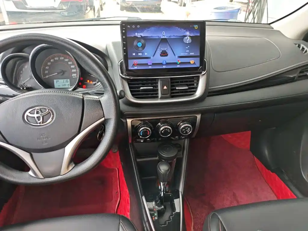 Toyota Yaris L — миниатюра 13