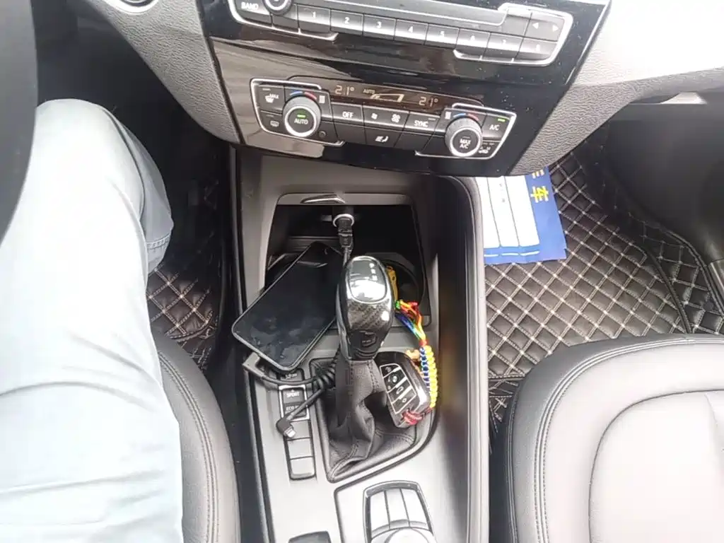 BMW X1 — миниатюра 14