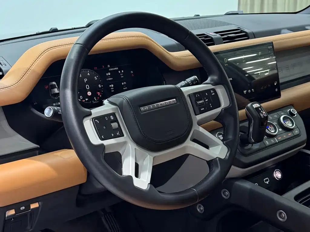 Land Rover Defender — миниатюра 13