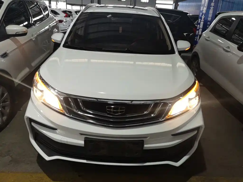 Geely Vision X3 — миниатюра 3