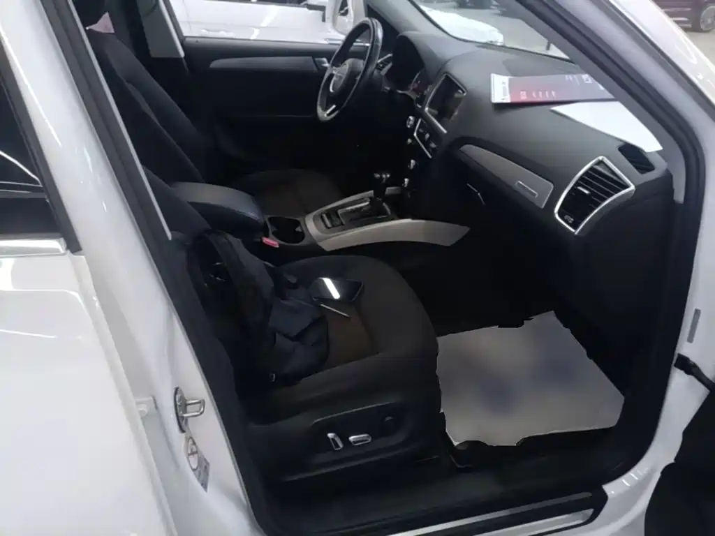 Audi Q5 — миниатюра 25