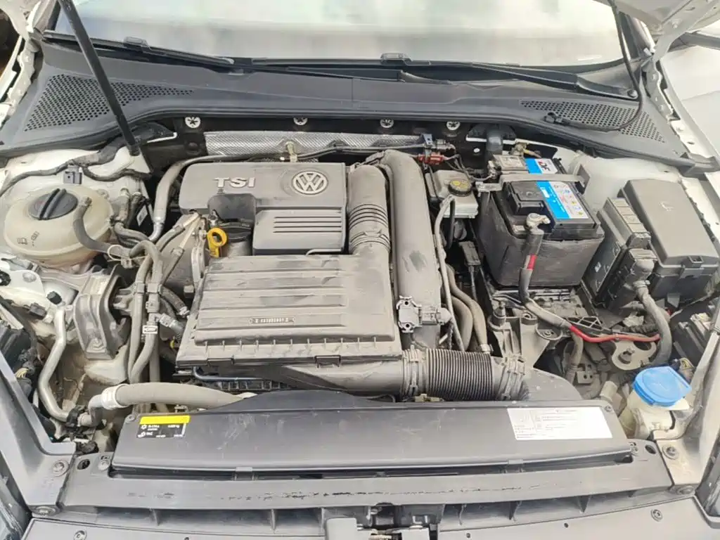 Volkswagen Golf — миниатюра 20
