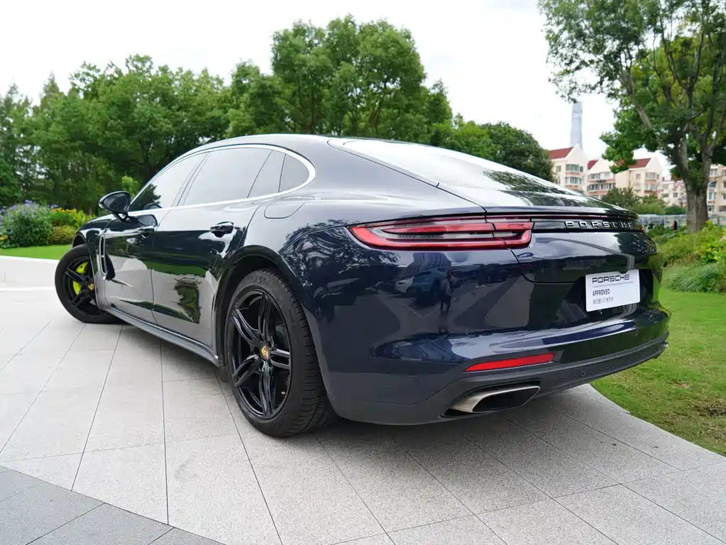 Porsche Panamera Hybrid — миниатюра 18