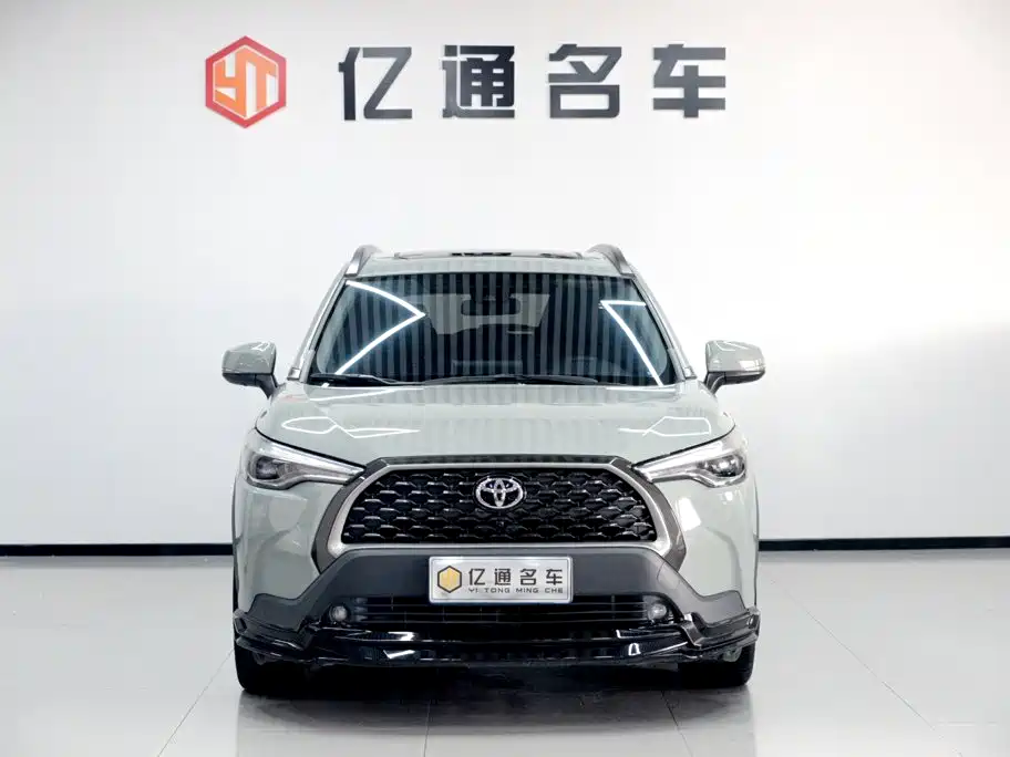 Toyota Corolla Cross — миниатюра 2