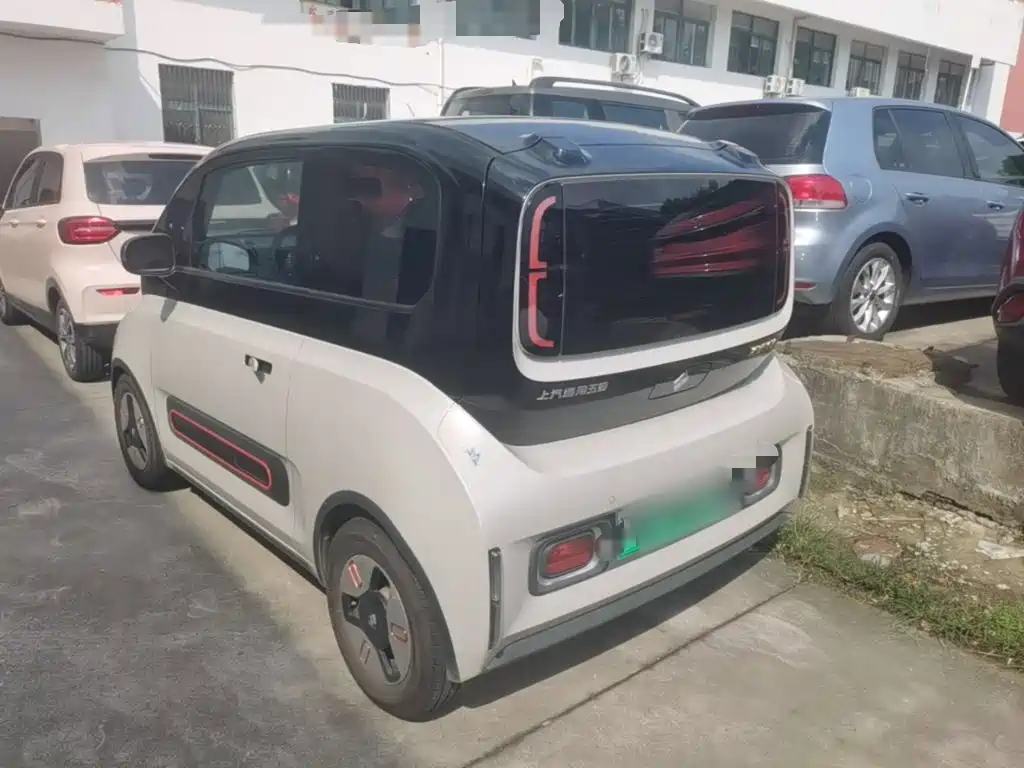 Baojun KiWi EV — миниатюра 5