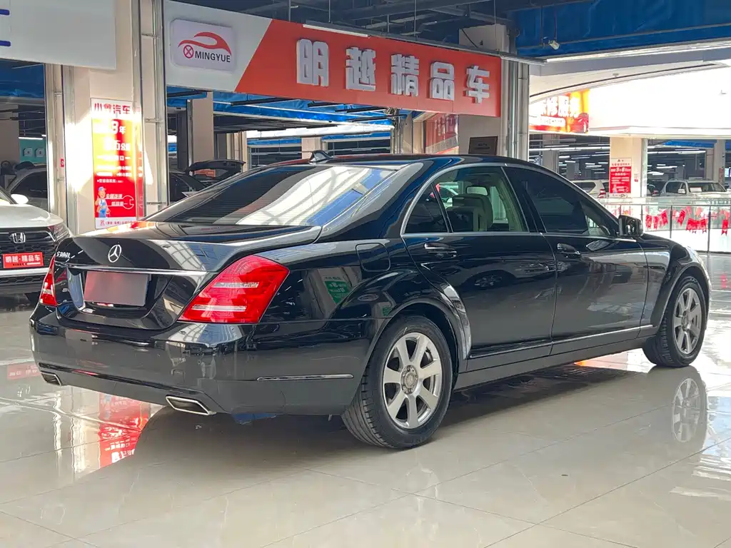 Mercedes-Benz S-Class — миниатюра 9