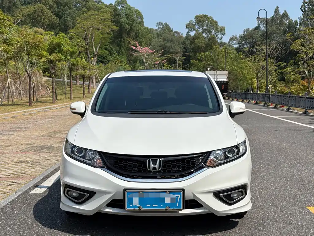 Honda Jade — миниатюра 2