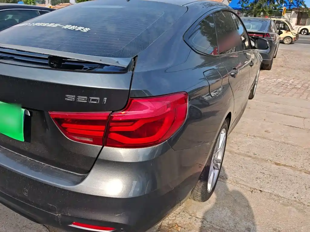 BMW 3 Series GT — миниатюра 8