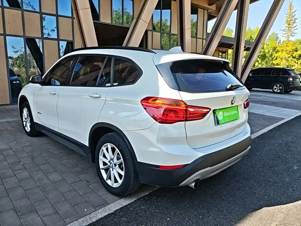 BMW X1 — миниатюра 5