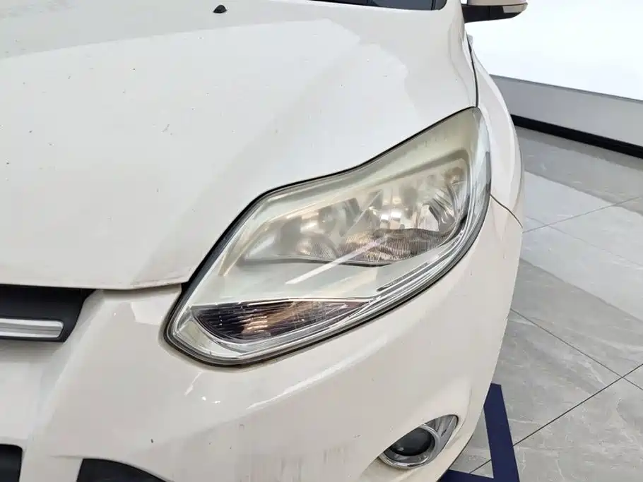 Ford Focus — миниатюра 5