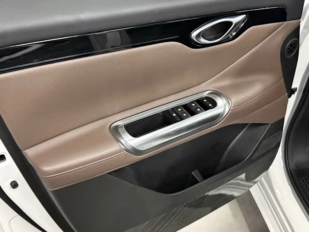 GAC Motor Trumpchi E8 — миниатюра 9