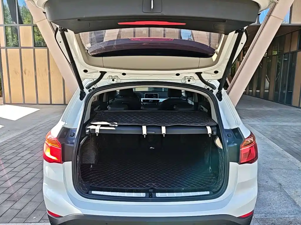 BMW X1 — миниатюра 19