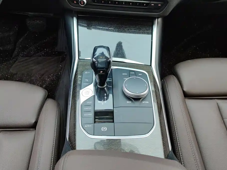 BMW 3 Series — миниатюра 16