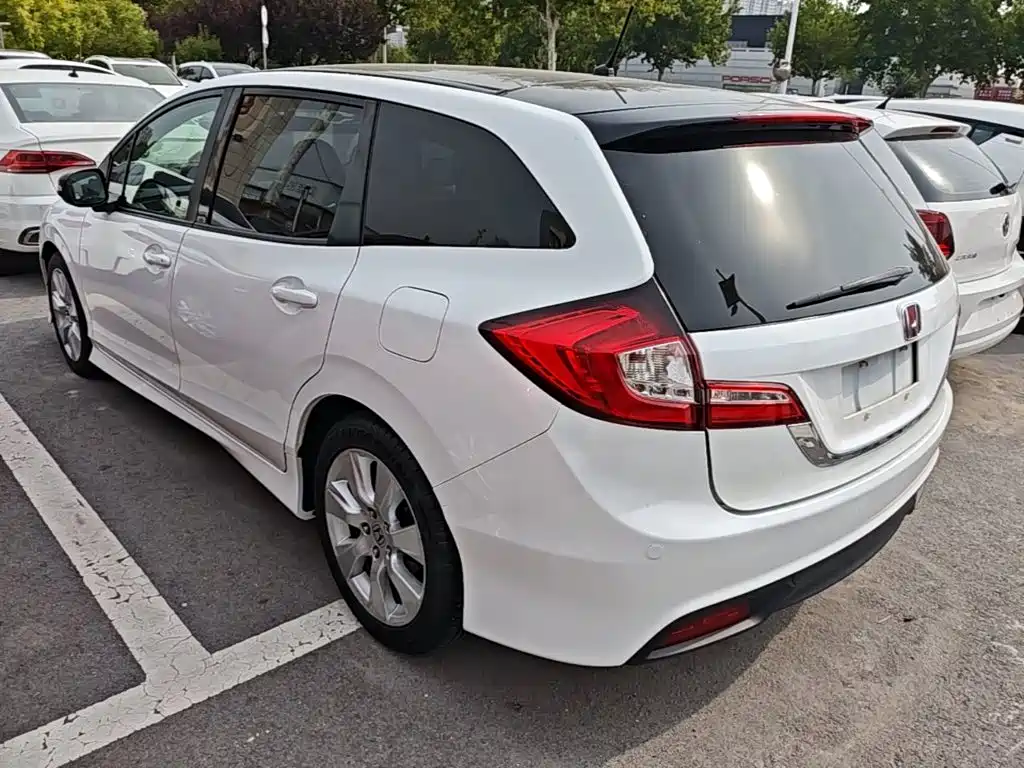 Honda Jade — миниатюра 5