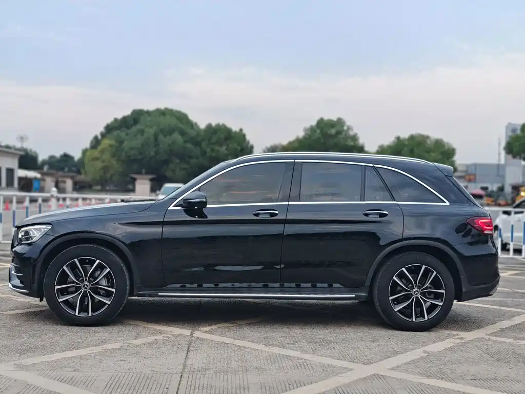 Mercedes-Benz GLC — миниатюра 3