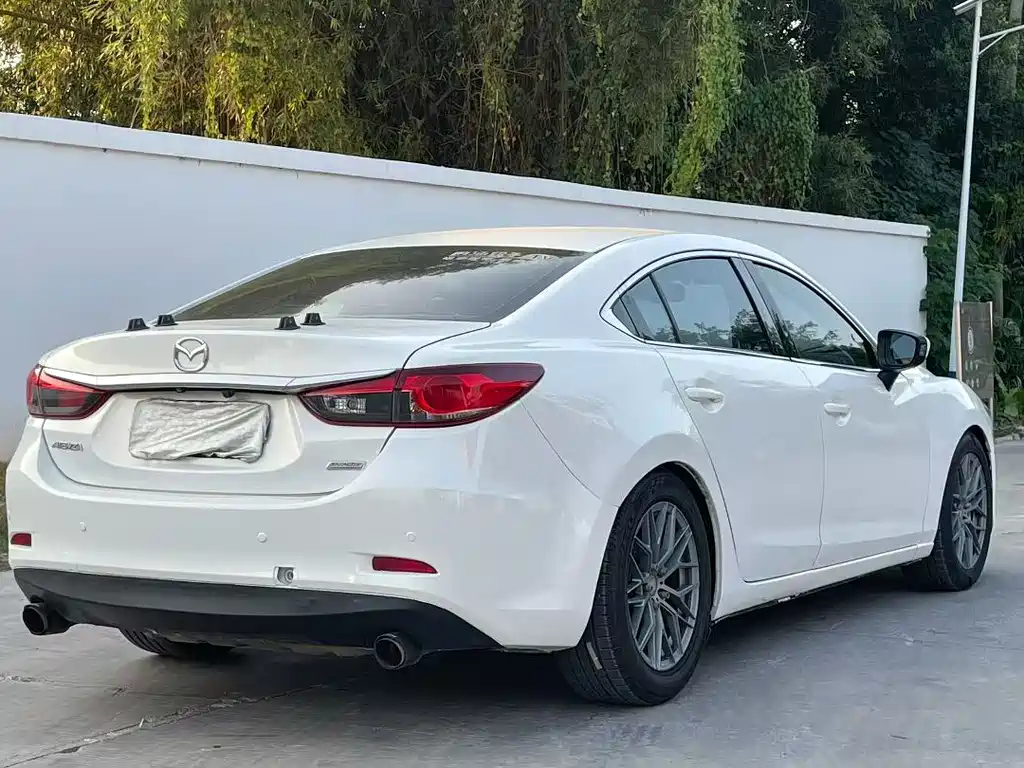 Mazda Atenza — миниатюра 6