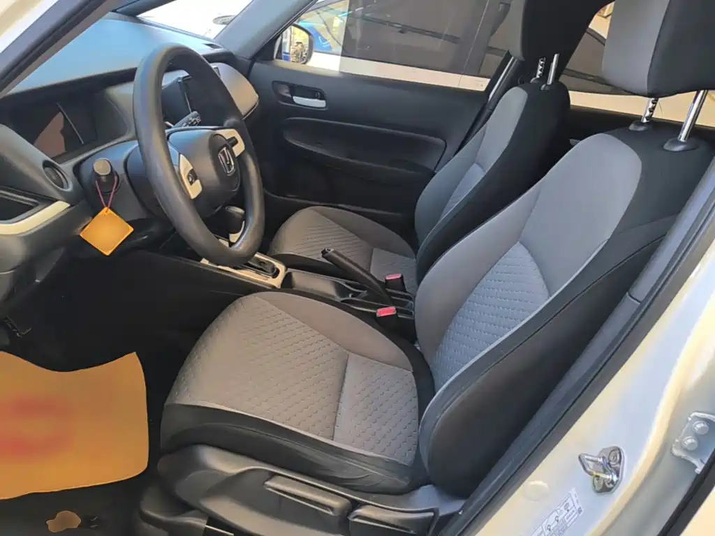 Honda Fit — миниатюра 15