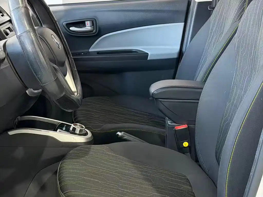 Changan Benben E-Star — миниатюра 7