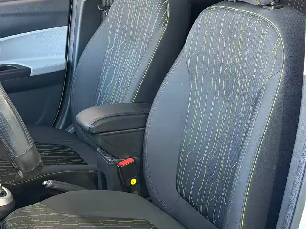 Changan Benben E-Star — миниатюра 9