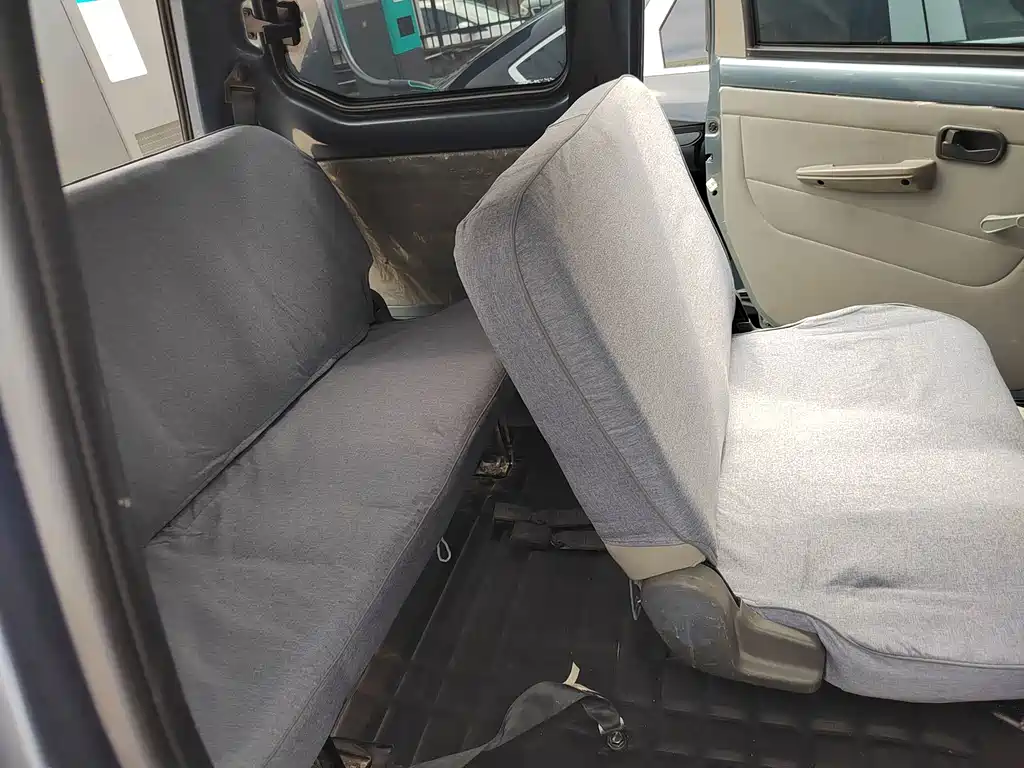 Wuling Hongguang — миниатюра 6