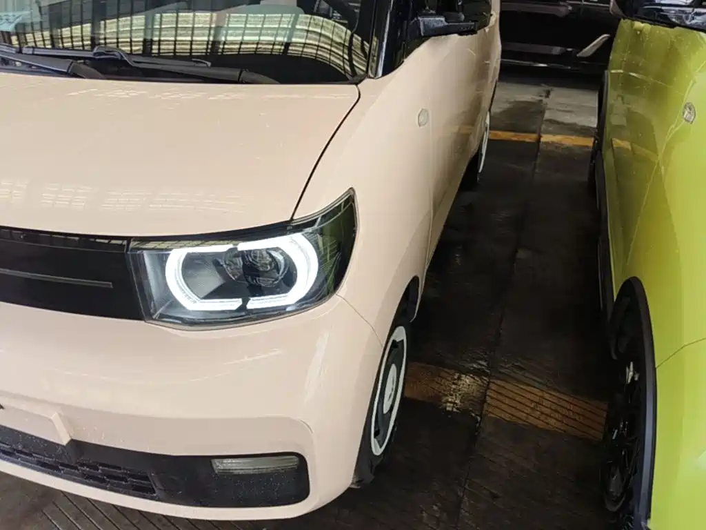 Wuling MINIEV — миниатюра 24