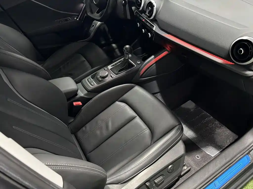 Audi Q2L — миниатюра 8