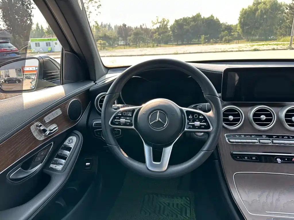 Mercedes-Benz GLC — миниатюра 18