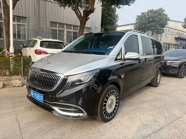 MERCEDES-BENZ VITO