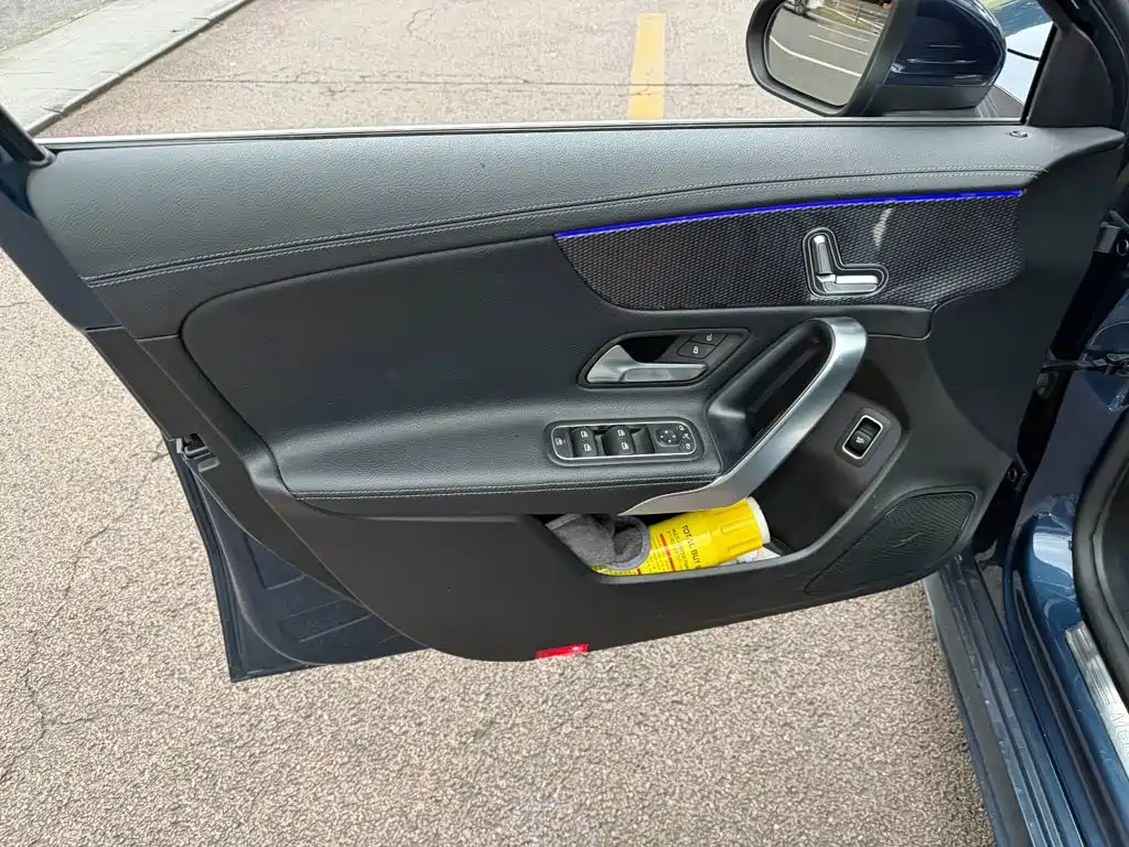 Mercedes-Benz A-Class — миниатюра 6