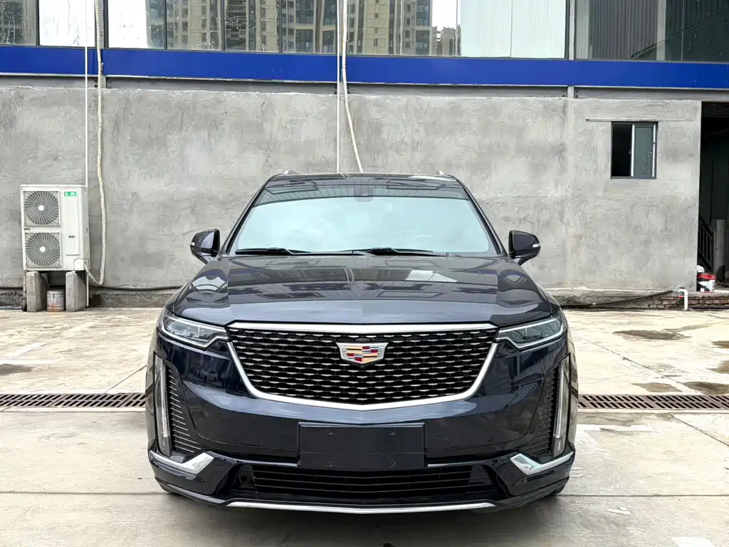 Cadillac XT6 — миниатюра 2