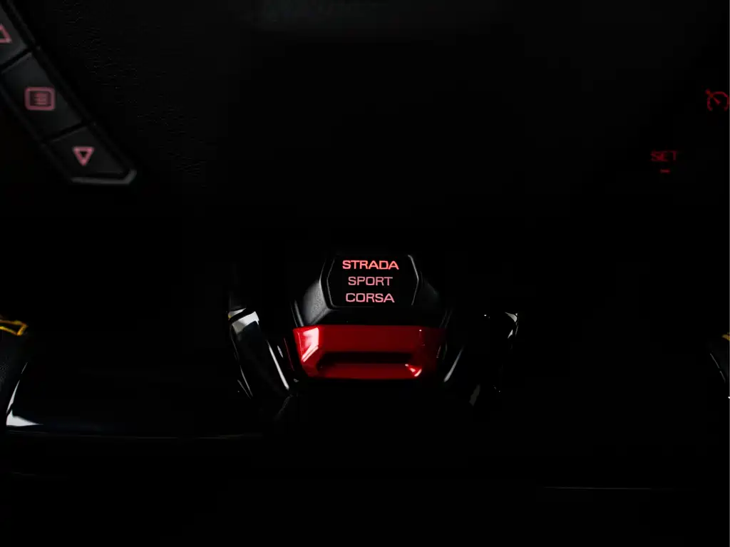 LAMBORGHINI HURACÁN