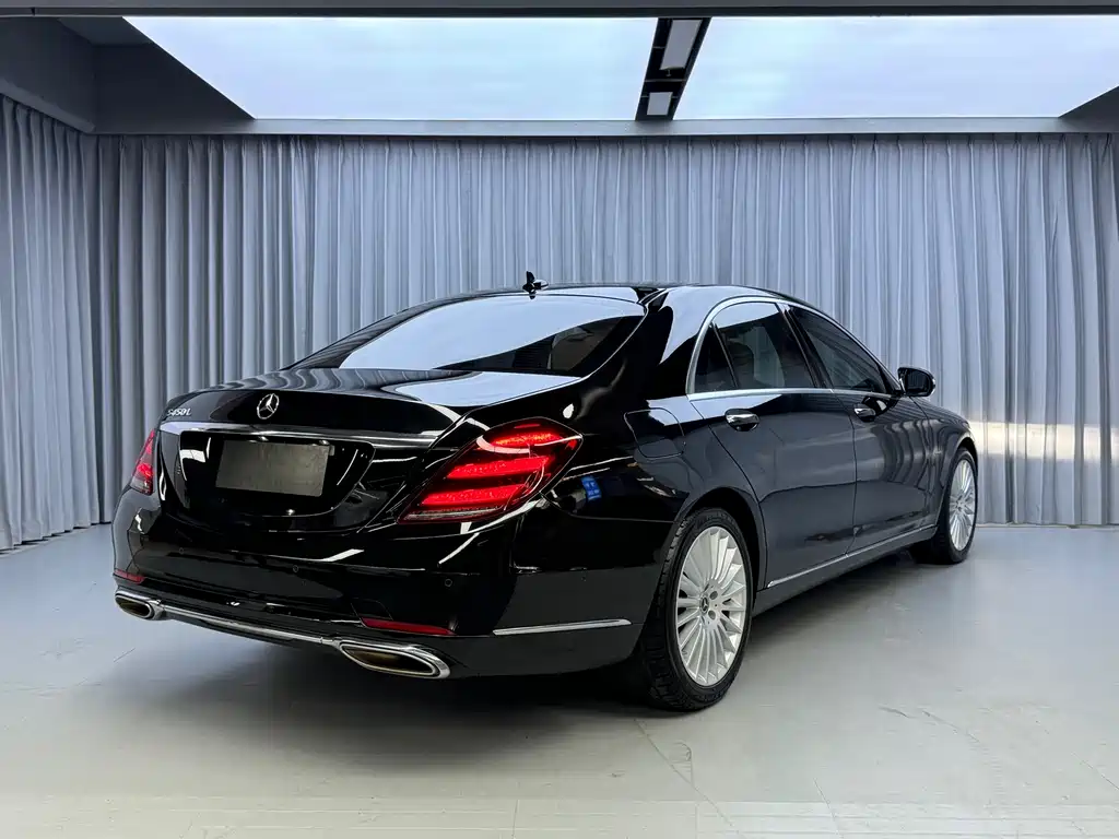 Mercedes-Benz S-Class — миниатюра 17