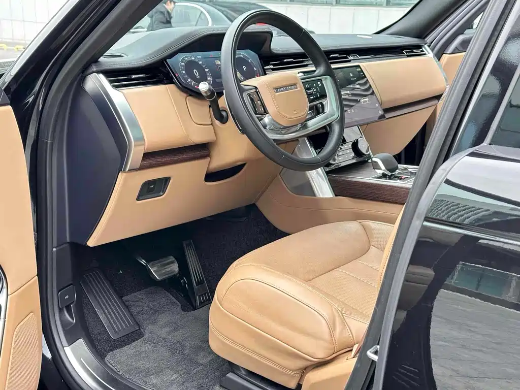 Land Rover Range Rover — миниатюра 4