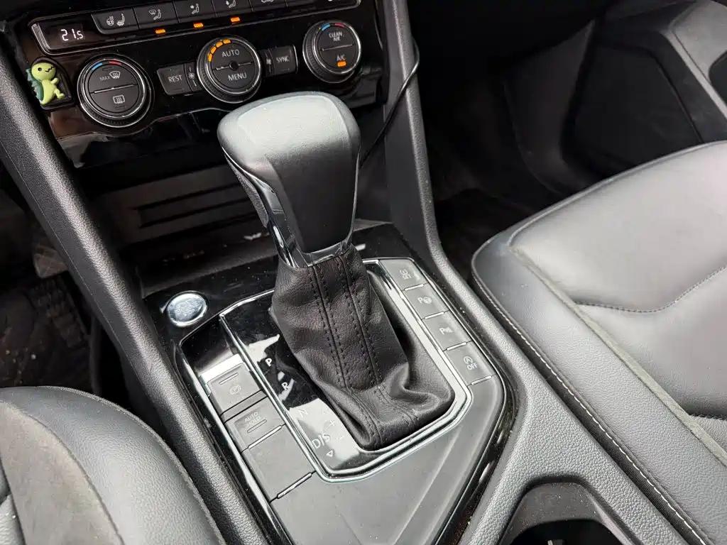 Volkswagen Tiguan L — миниатюра 9