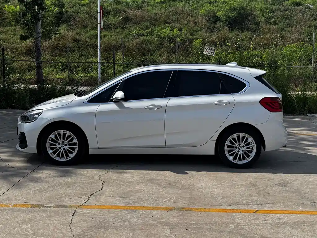 BMW 2 Series Active Tourer 218i Fashion Type, фото 17