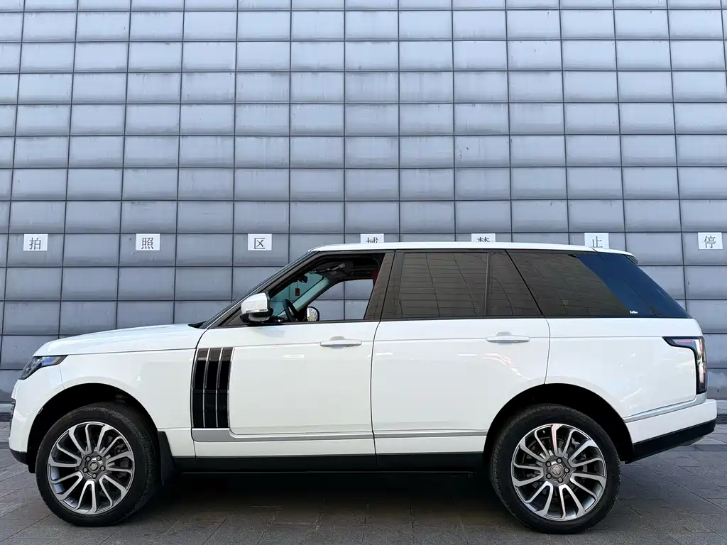 Land Rover Range Rover 2015 3.0 TDV6 Vogue