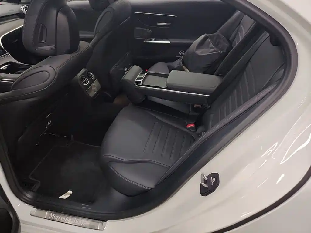 Mercedes-Benz C-Class New Energy — миниатюра 17