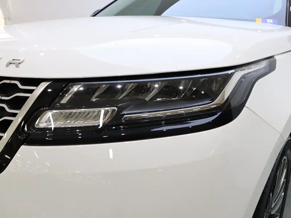 Land Rover Range Rover Velar 2022 250PS