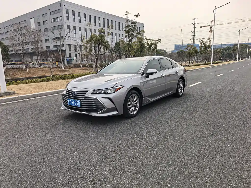TOYOTA ASIAN DRAGON