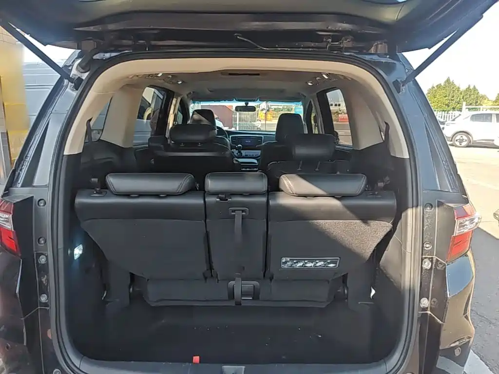 Honda Odyssey — миниатюра 19