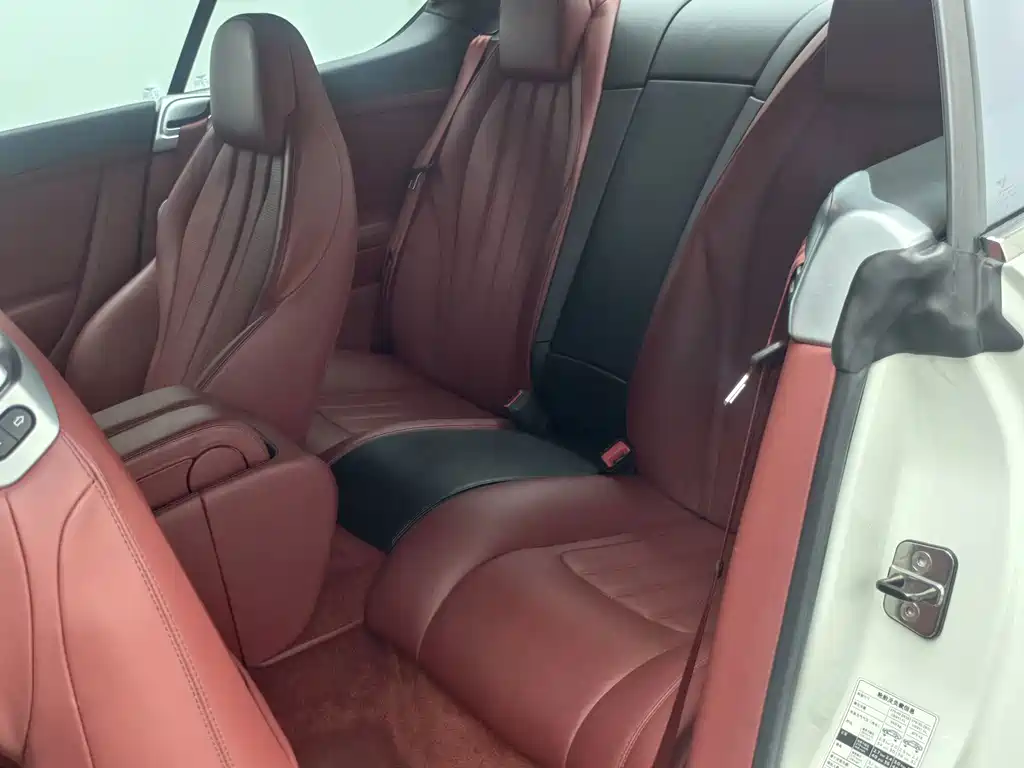 Bentley Continental — миниатюра 7