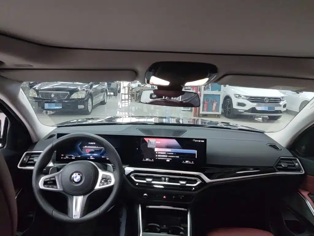 BMW 3 Series — миниатюра 18