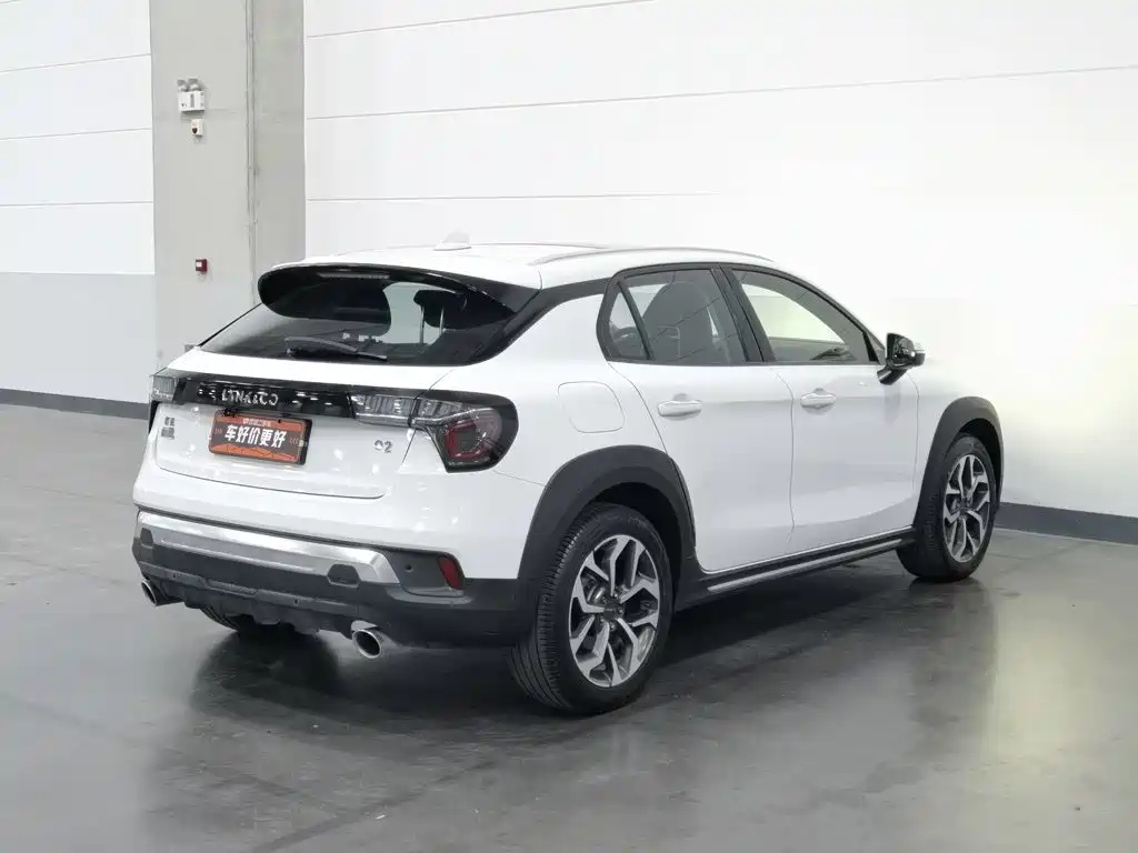 Lynk & Co 02 — миниатюра 2