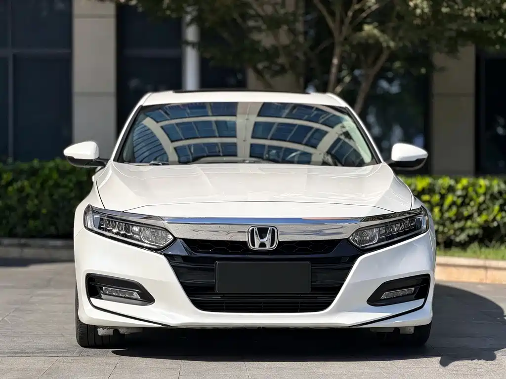 Honda Accord — миниатюра 7