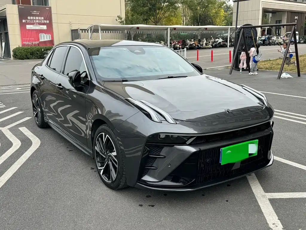 Lynk & Co 03 — миниатюра 2