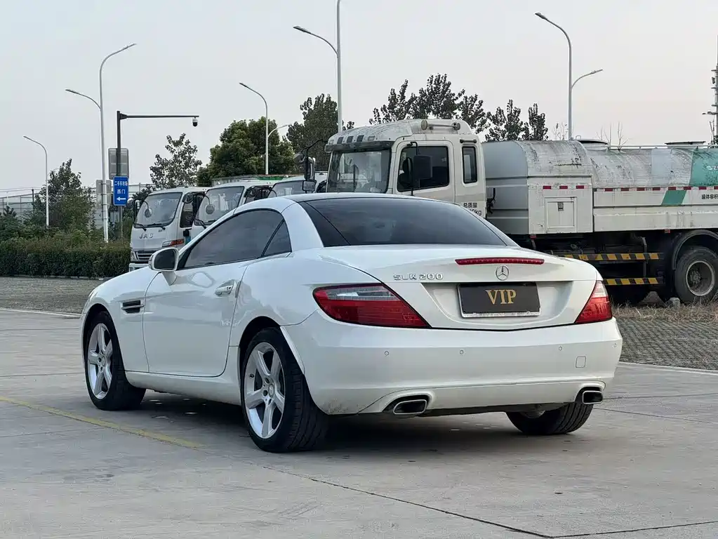 Mercedes-Benz SLK-Class — миниатюра 8