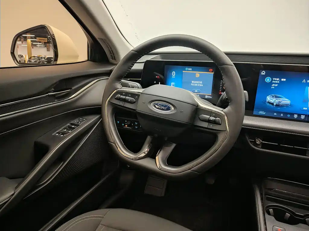 Ford Mondeo — миниатюра 11