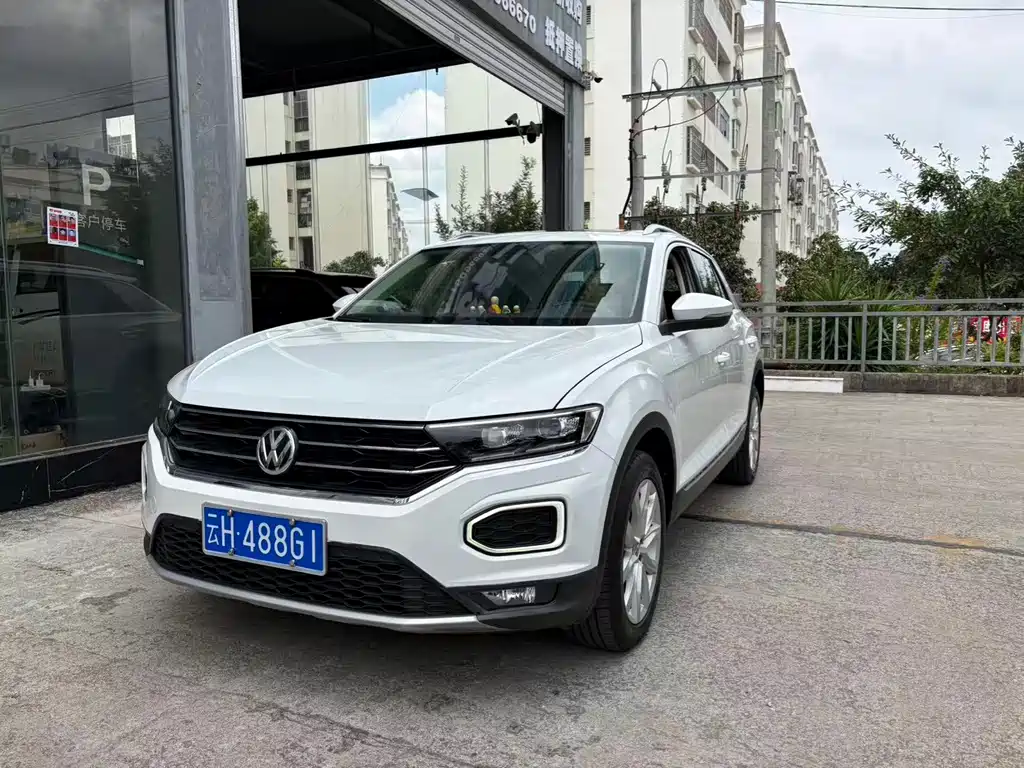 Volkswagen T-Roc — миниатюра 3