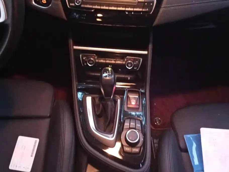 BMW 2 Series Active Tourer — миниатюра 16