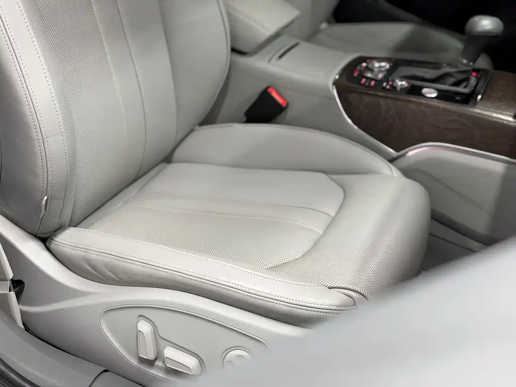 Audi A6L — миниатюра 23